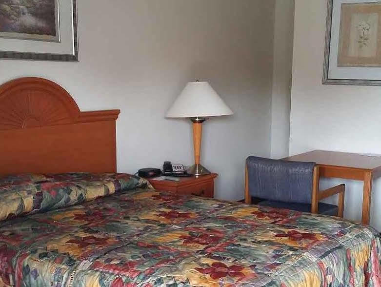Mayfield Inn Кларион Экстерьер фото